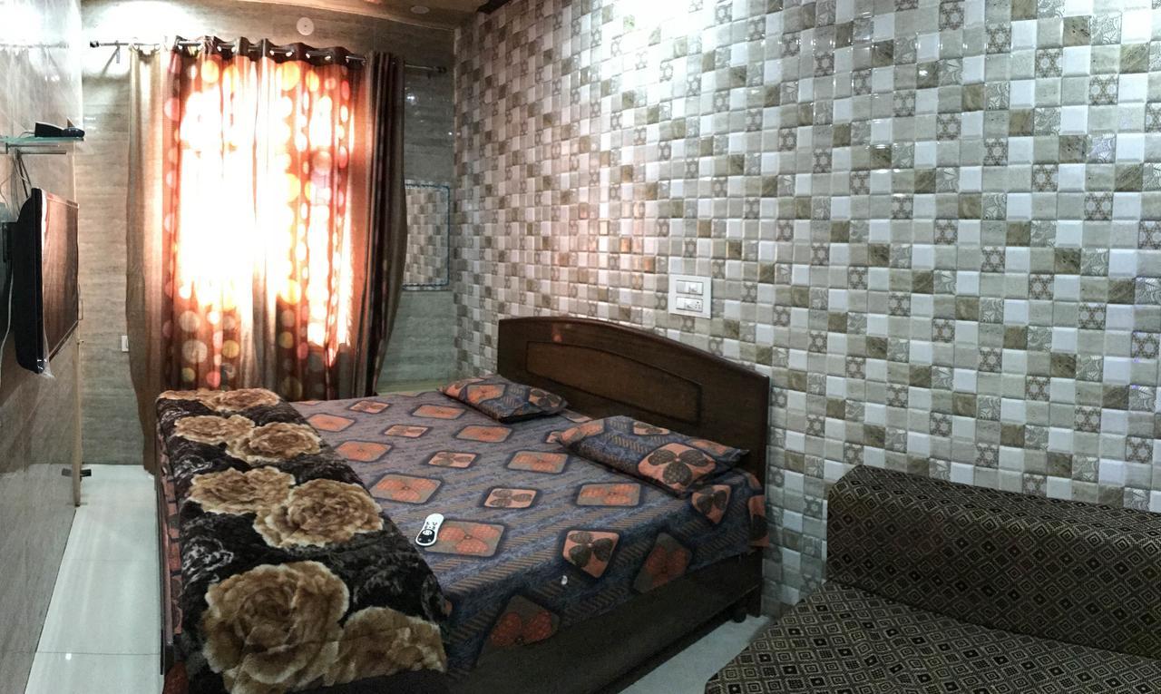Hotel Prince Palace Patiāla Zewnętrze zdjęcie