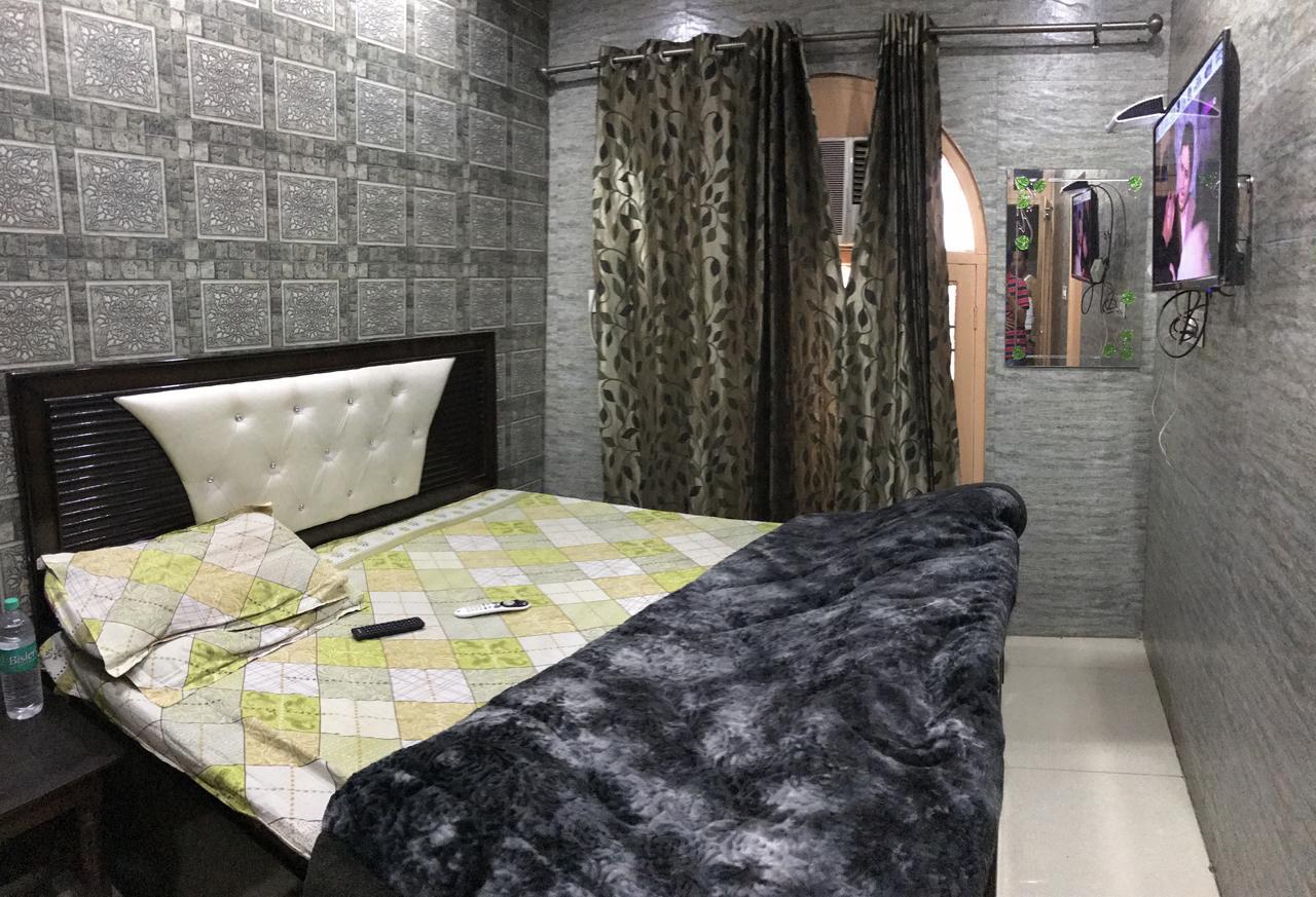 Hotel Prince Palace Patiāla Zewnętrze zdjęcie
